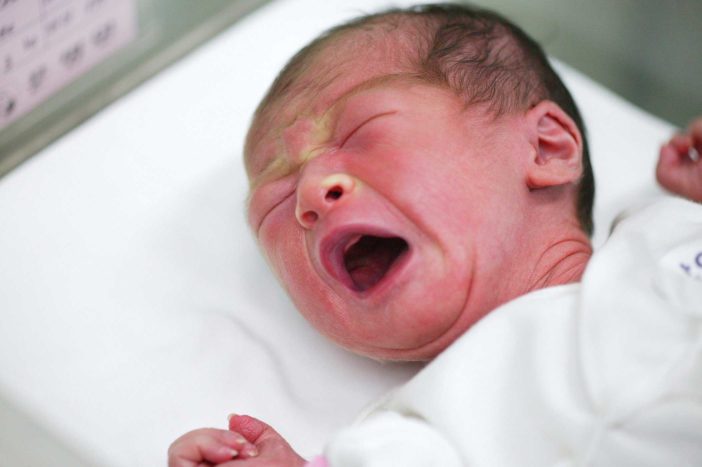 Infekce kapavky u kojenců