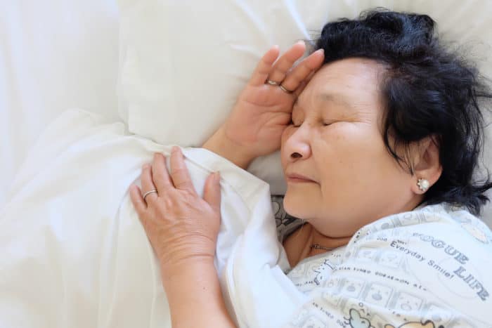 překonat hluboké potíže se spánkem u starších osob