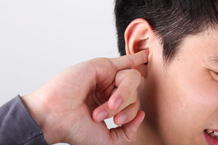 jak vyčistit uši