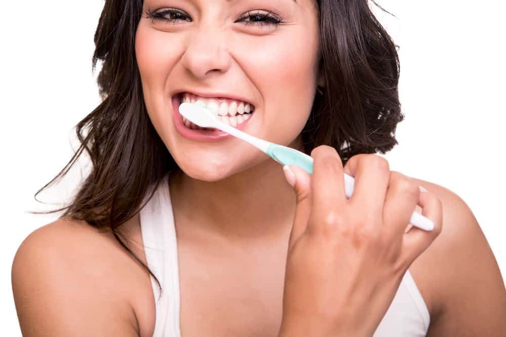 jak vyčistit zuby