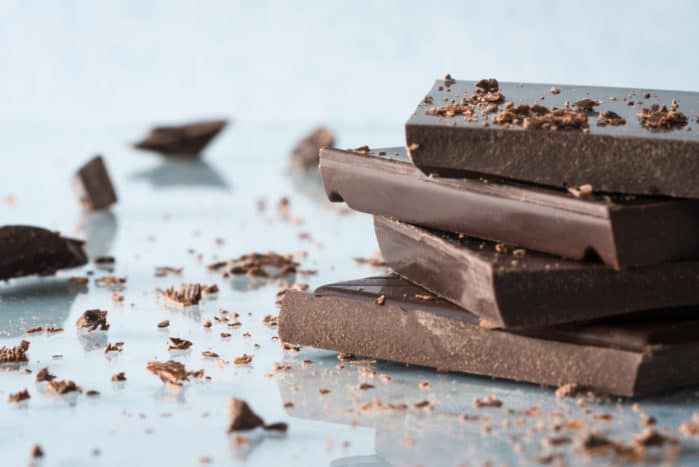přínosy tmavé čokolády